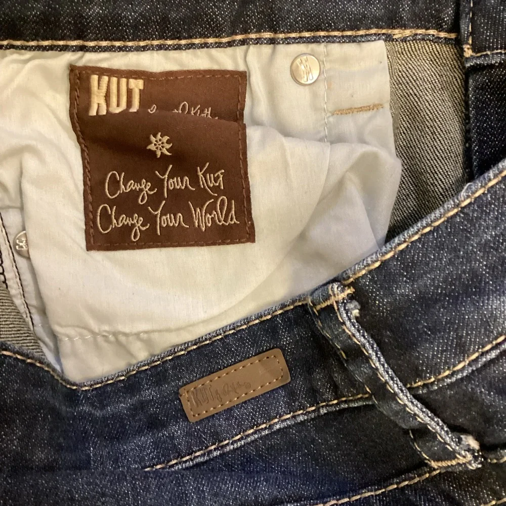 Kut From The Kloth 4 Stevie Straight Women’s Jeans Stretch Mid Rise